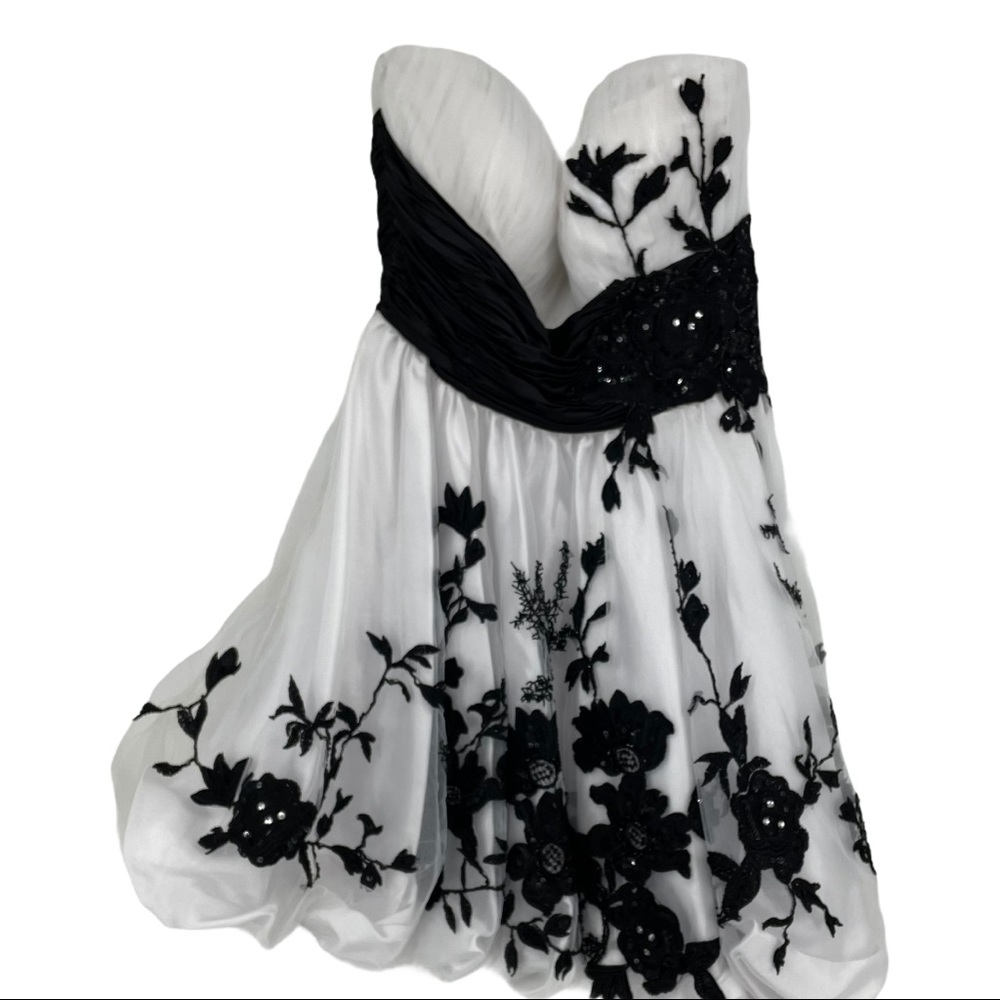 BLACK WHITE SEQUIN PARTY DRESS